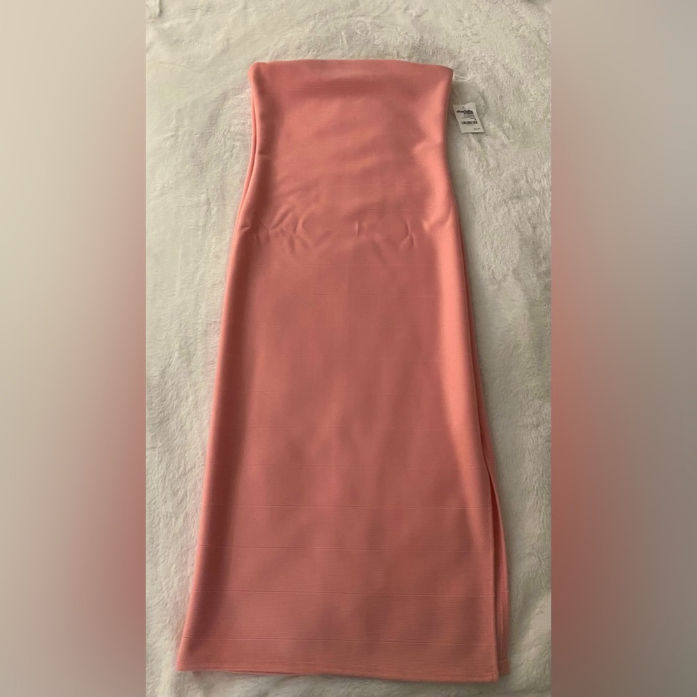 Pink strapless dress